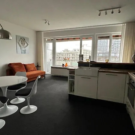In Zuid Met Zicht Op De Stroom Amberes